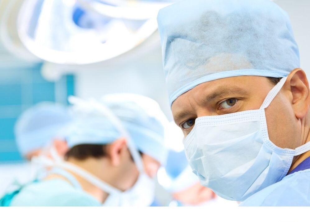 Traitement de l'arthrose avec une méthode chirurgicale
